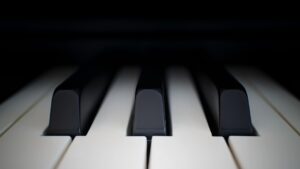 Atmosfera multisensoriale con luce e musica